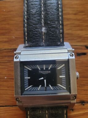 Vintage Triumph reversible ANALOG-DIGITAL mens watch
